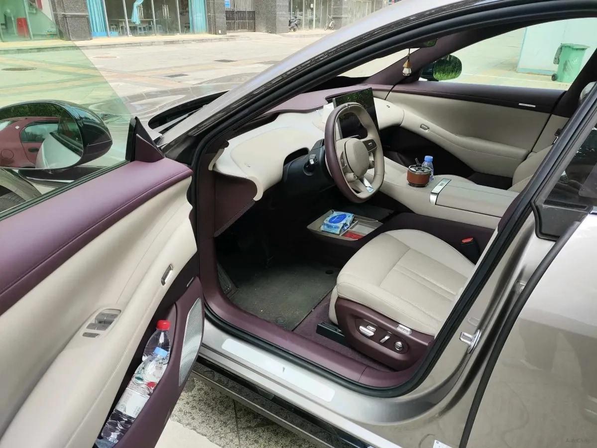 2025 Xiaomi YU7 BEV 96.3KWH 835km image 2