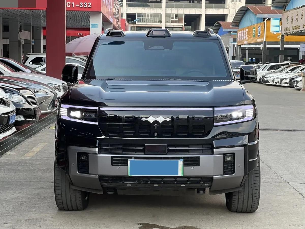 2025 Fang Cheng Bao Bao 8 2.0T 245HP L4 E-CVT PHEV 36.8KWH image 2