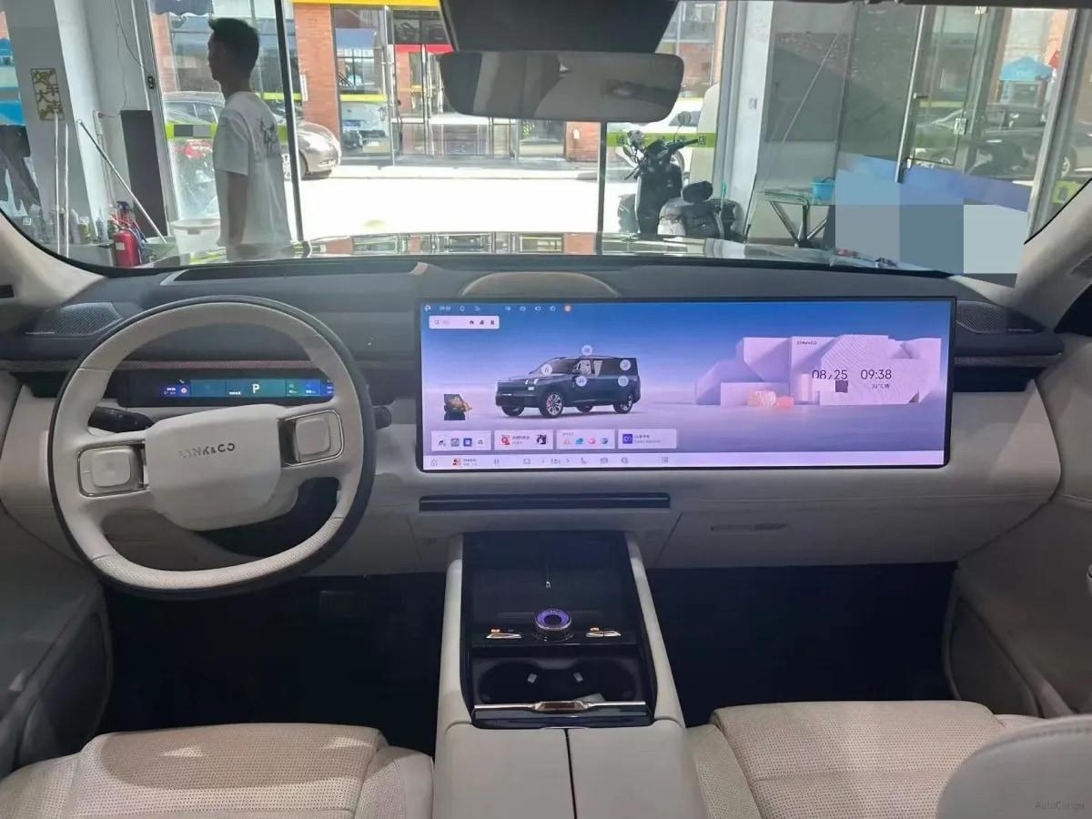 2025 LYNK&CO 900 1.5T 190HP L4 3DHT PHEV 44.85KWH 220km image 2