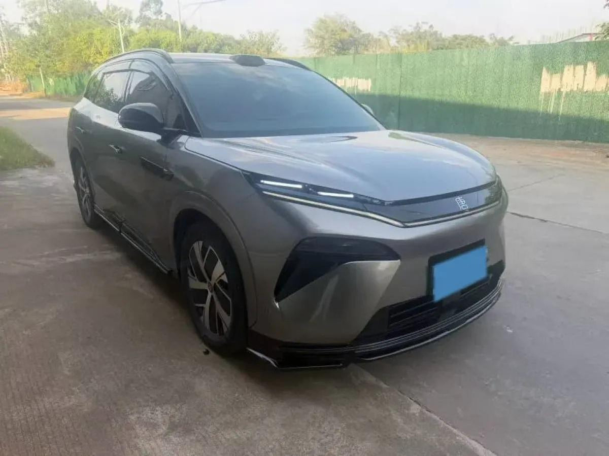 2025 BYD Tang L 1.5T 156HP L4 E-CVT PHEV 35.6KWH 200km image 2