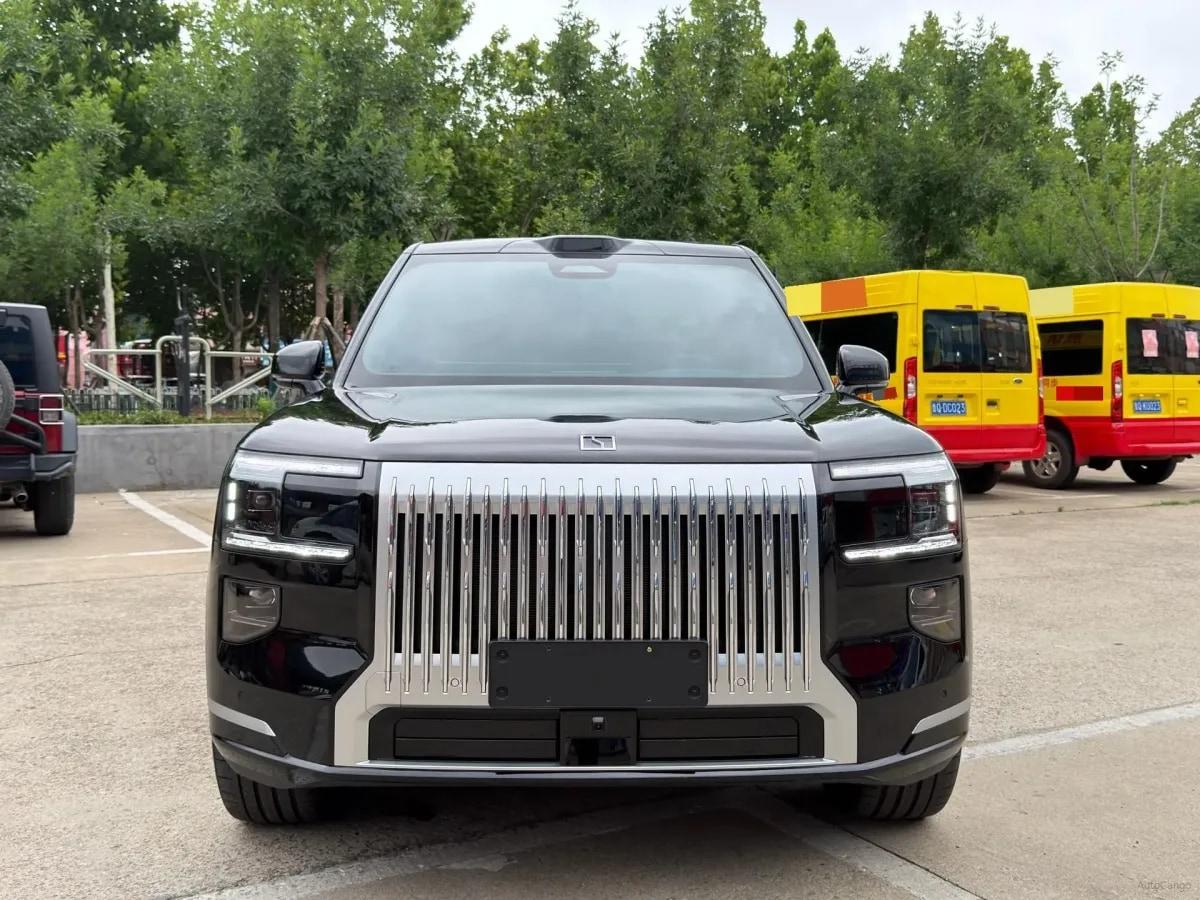 2025 Zeekr 9X 2.0T 279HP L4 1DHT PHEV image 2