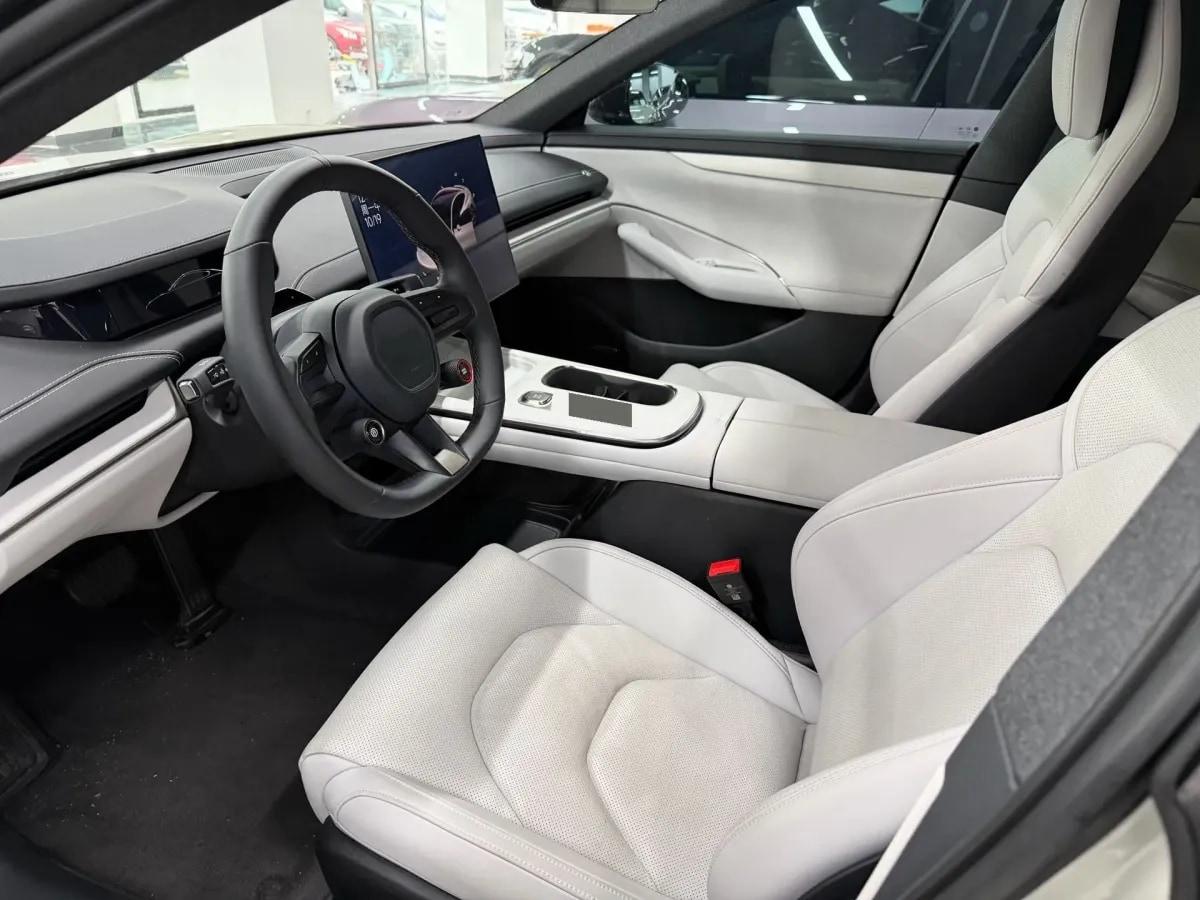 2024 Xiaomi SU7 BEV 94.3KWH 830km image 2