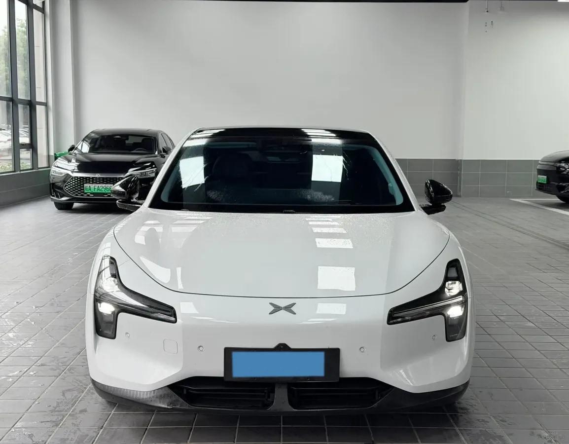 2025 Xpeng MONA M03 BEV image 2