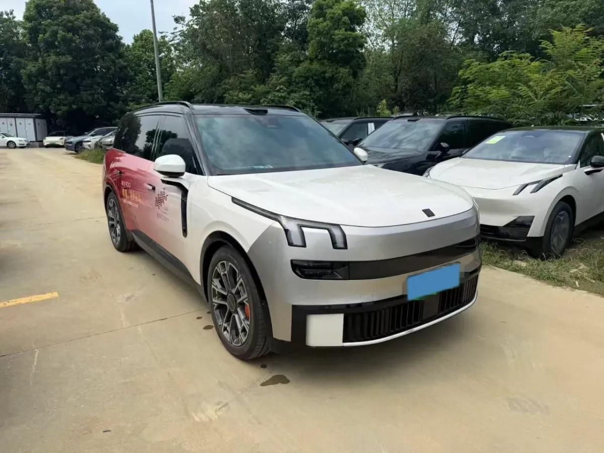 2025 LYNK&CO 900 2.0T 254HP L4 3DHT PHEV 52.38KWH 280km image 2
