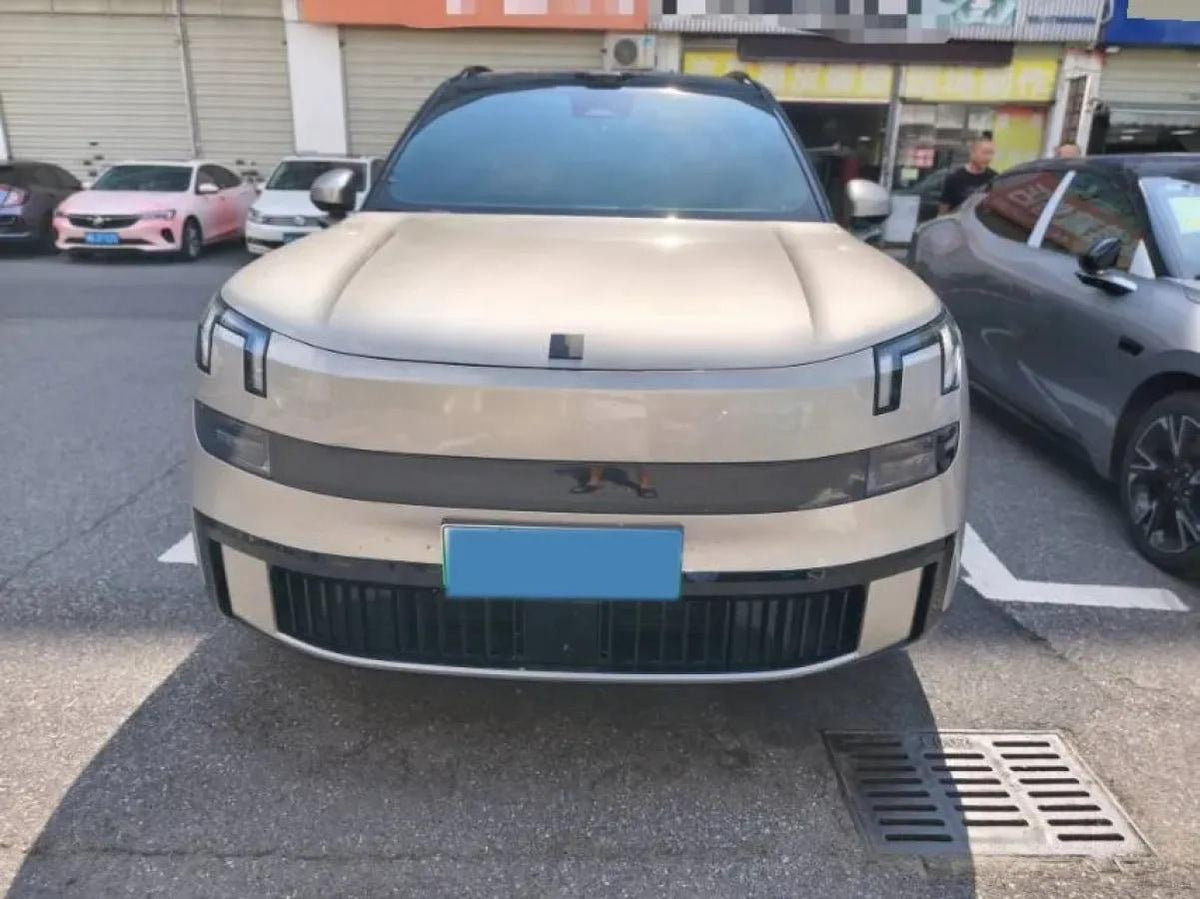 2025 LYNK&CO 900 2.0T 254HP L4 3DHT PHEV 52.38KWH 280km image 2