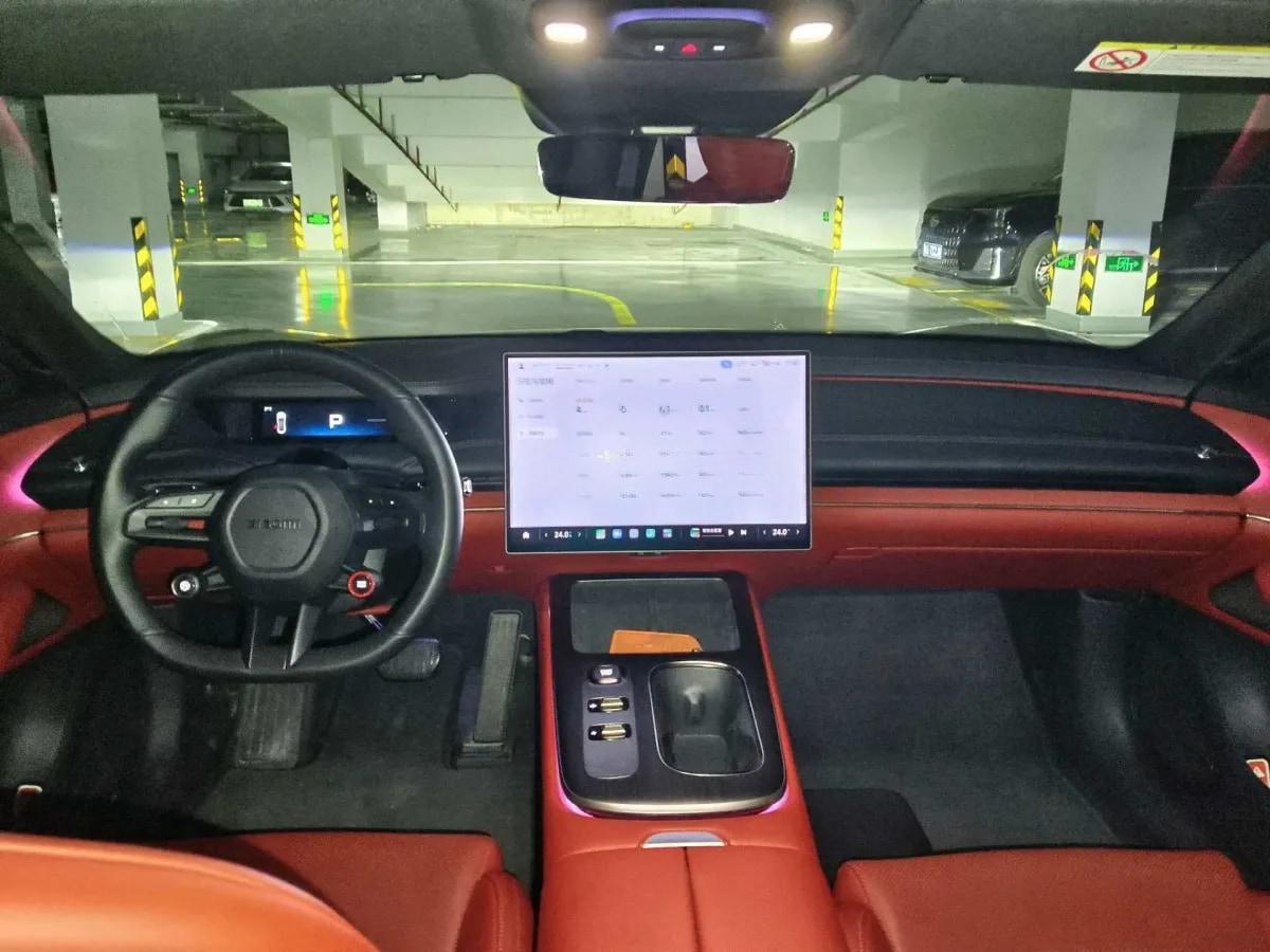 2024 Xiaomi SU7 BEV 73.6KWH image 2