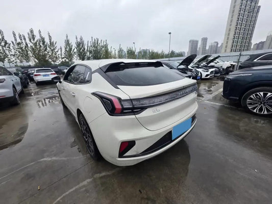 2025 Zeekr 001 BEV 95KWH 722km image 2
