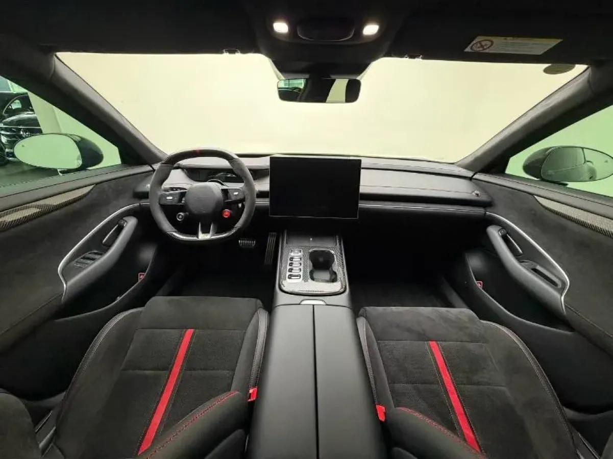 2025 Xiaomi SU7 Ultra BEV 93.7KWH image 2