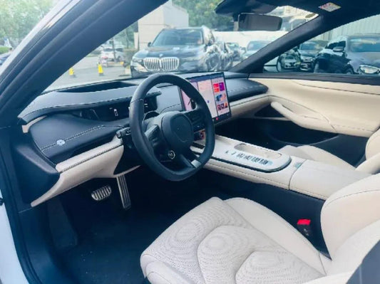 2024 Xiaomi SU7 BEV 101KWH image 2