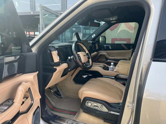 2025 Fang Cheng Bao Bao 8 2.0T 245HP L4 E-CVT PHEV 36.8KWH image 2