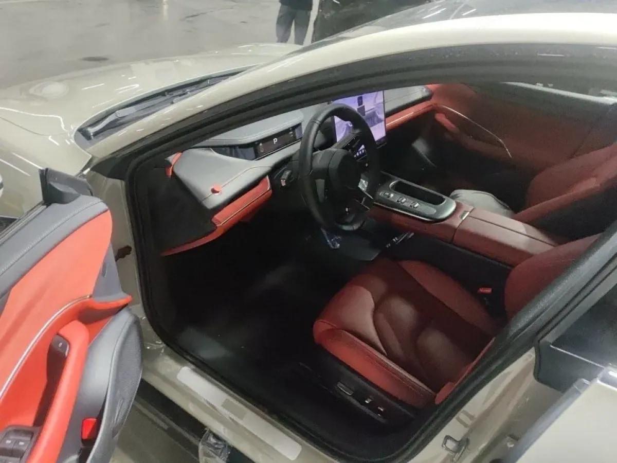 2024 Xiaomi SU7 BEV 73.6KWH 700km image 2
