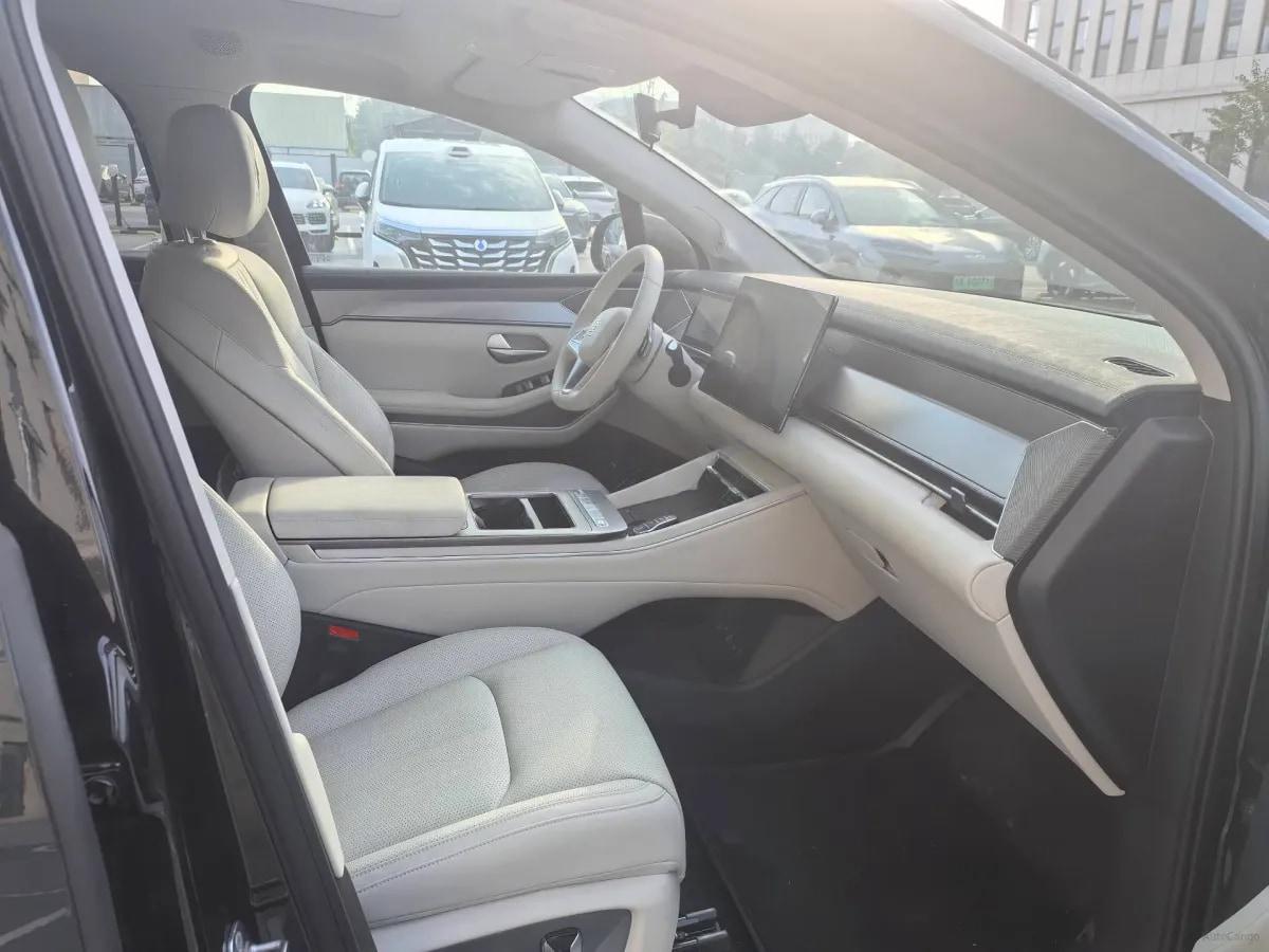 2025 BYD Tang L BEV 100.5KWH 670km image 2