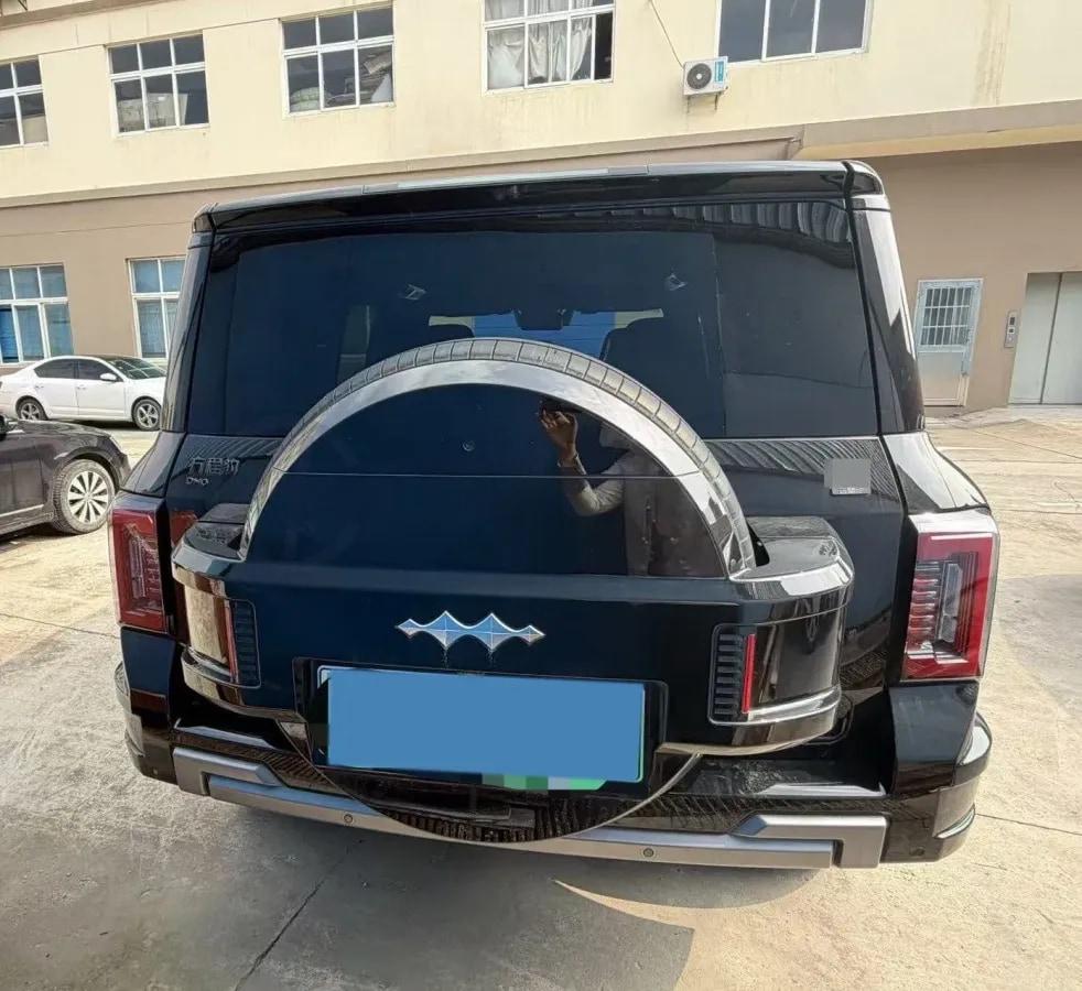 2025 Fang Cheng Bao Bao 8 2.0T 245HP L4 E-CVT PHEV 36.8KWH image 2