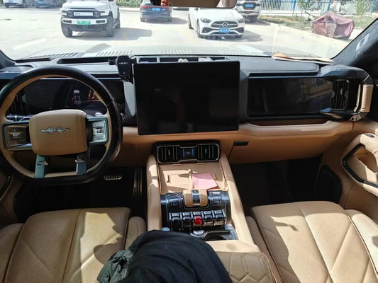 2025 Fang Cheng Bao Bao 8 2.0T 245HP L4 E-CVT PHEV 36.8KWH image 2