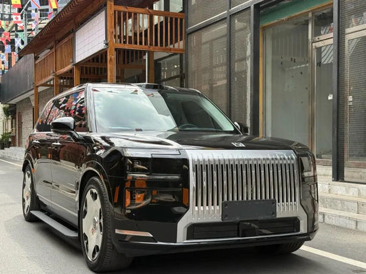 2025 Zeekr 9X 2.0T 279HP L4 1DHT PHEV image 2