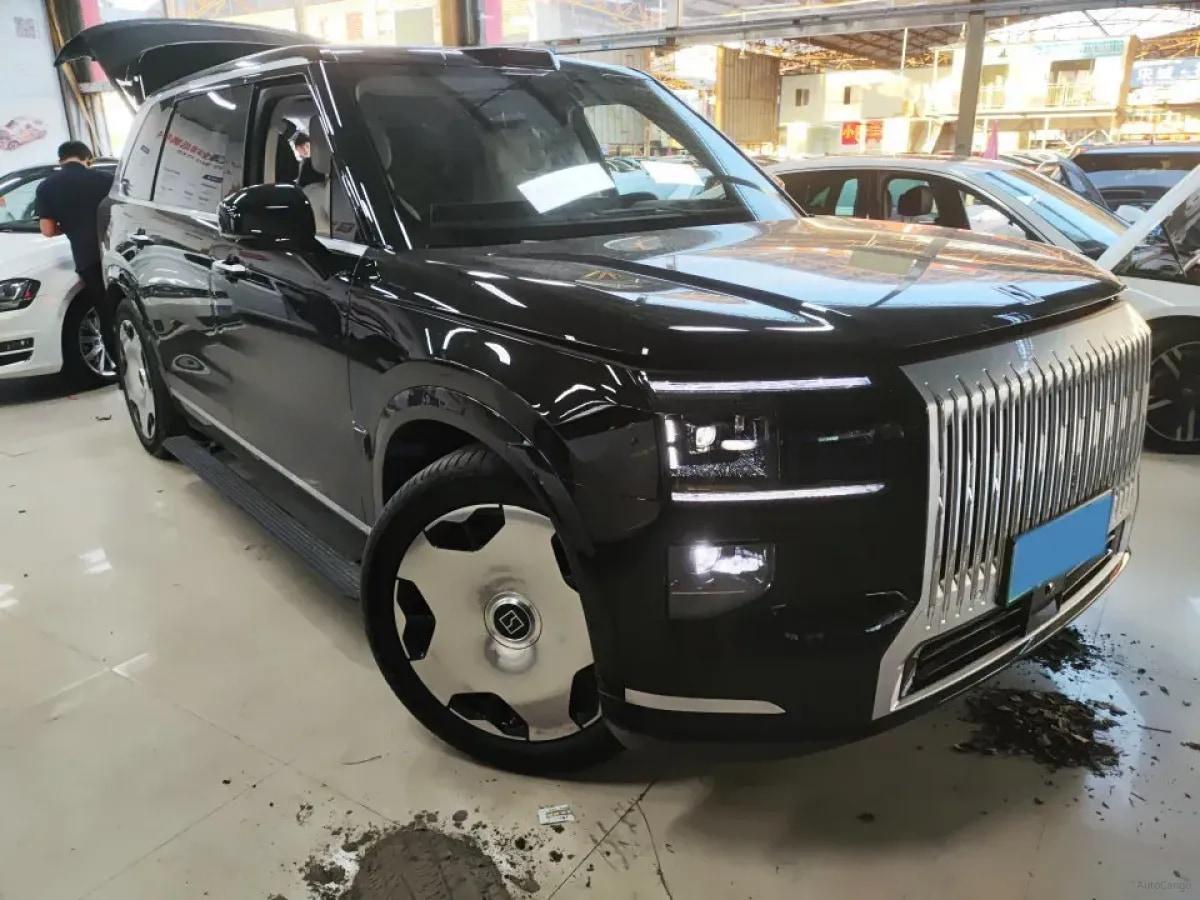 2025 Zeekr 9X 2.0T 279HP L4 1DHT PHEV image 2