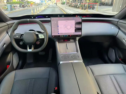 2025 Xiaomi YU7 BEV image 2