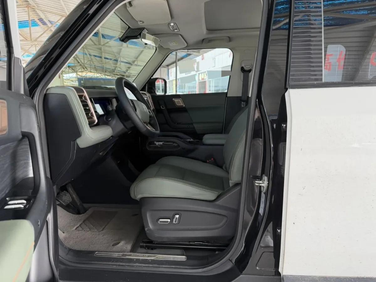 2024 iCAR iCAR 03 BEV 69.77KWH 501km image 2