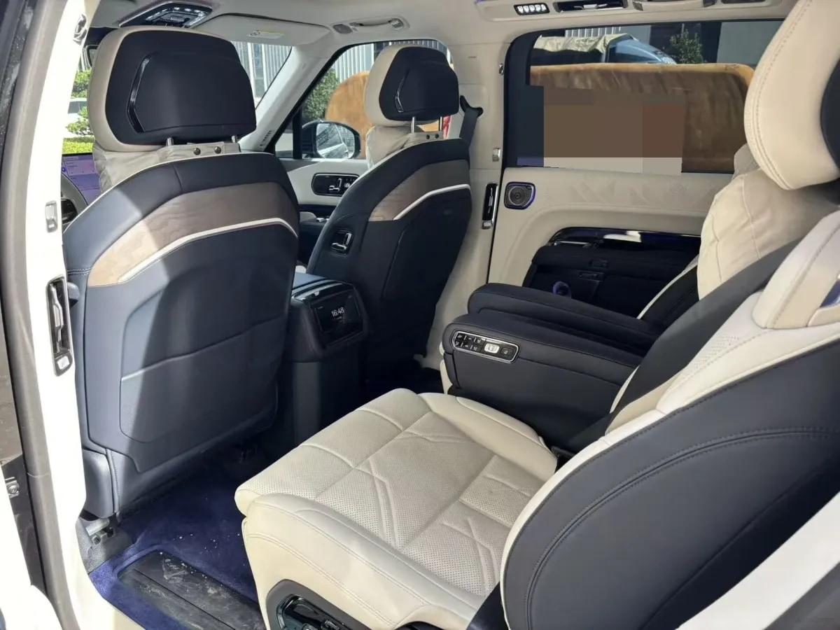 2025 Zeekr 9X 2.0T 279HP L4 1DHT PHEV image 2
