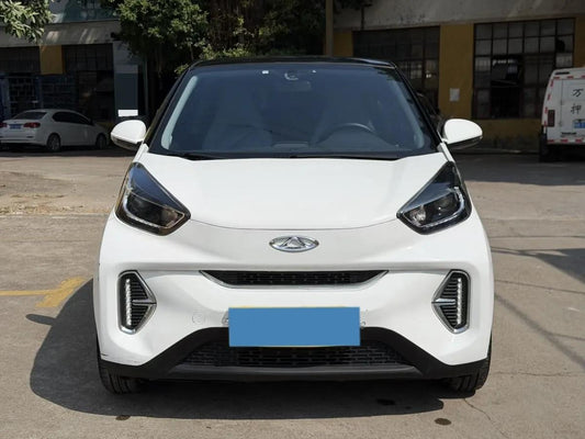 2022 CheryQQ Little Ant BEV 30.6KWH image 2