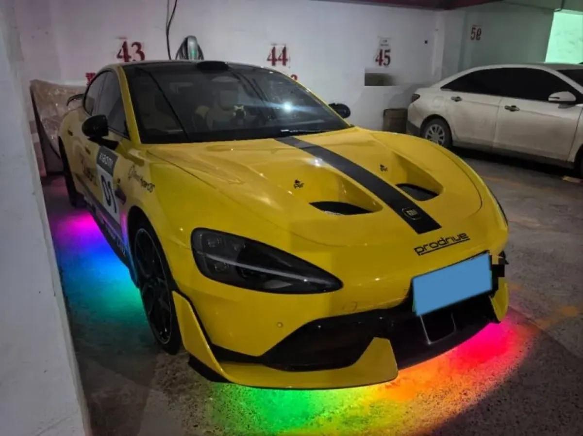 2025 Xiaomi SU7 Ultra BEV 93.7KWH 630km image 2