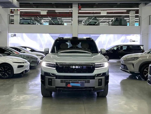 2025 Fang Cheng Bao Bao 8 2.0T 245HP L4 E-CVT PHEV 36.8KWH image 2