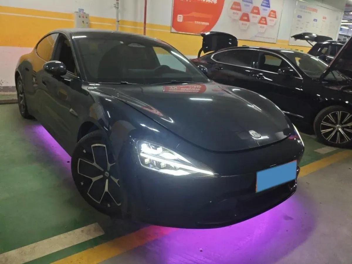 2024 Xiaomi SU7 BEV 73.6KWH image 2