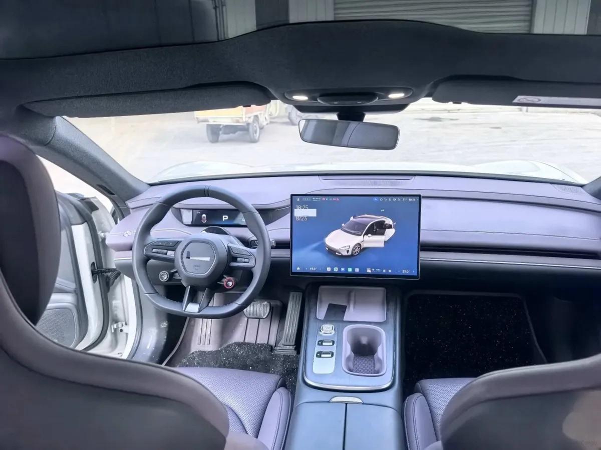 2024 Xiaomi SU7 BEV 73.6KWH 700km image 2