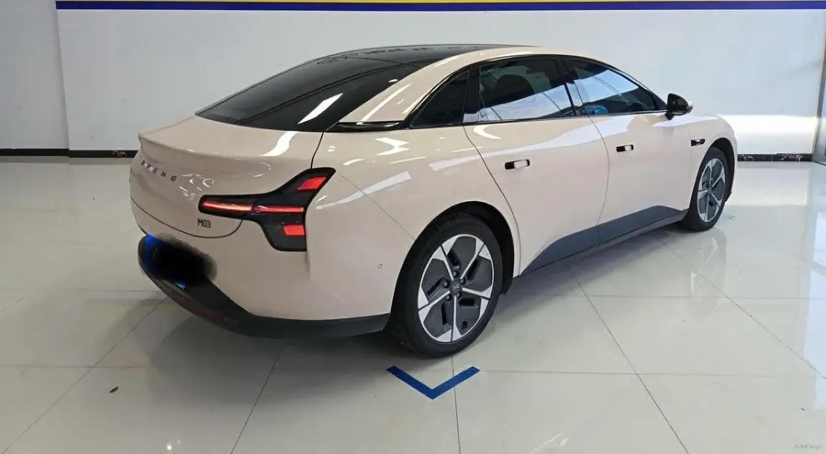 2024 Xpeng MONA M03 BEV 62.2KWH image 2