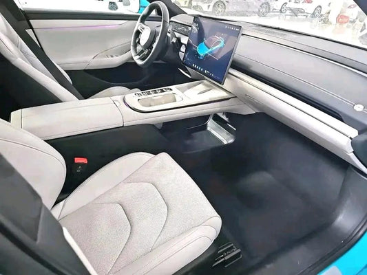2024 Xiaomi SU7 BEV 101KWH 800km image 2