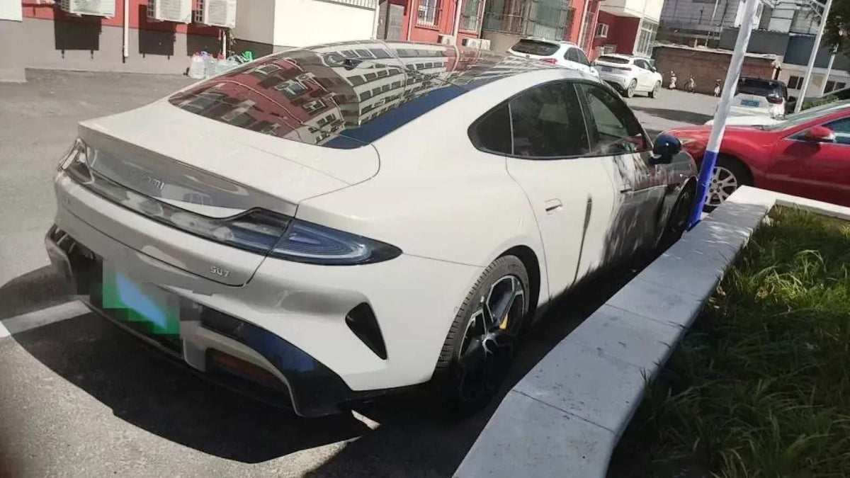 2026 Xiaomi SU7 BEV 96.3KWH 902km image 2