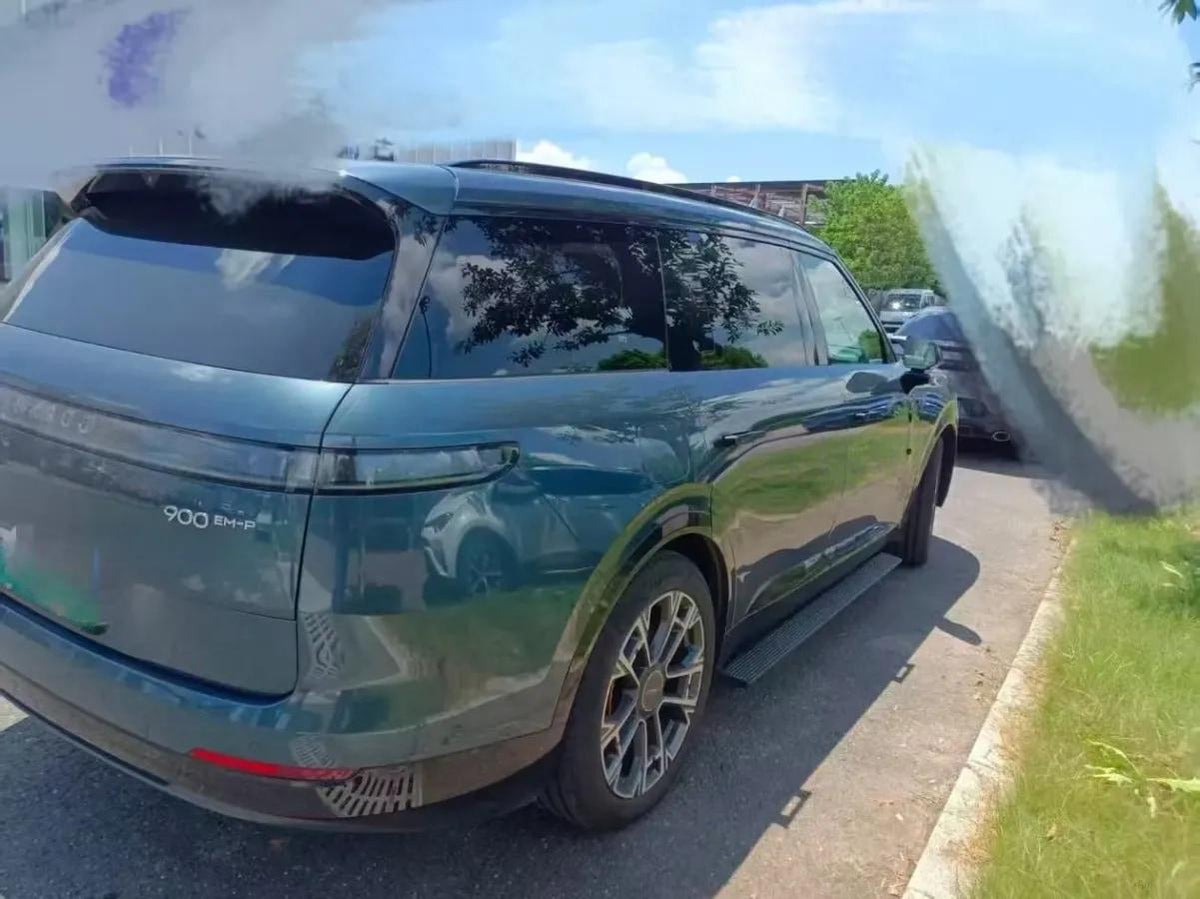 2025 LYNK&CO 900 2.0T 254HP L4 3DHT PHEV 52.38KWH 280km image 2