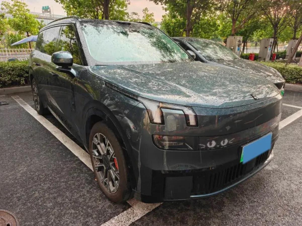 2025 LYNK&CO 900 2.0T 254HP L4 3DHT PHEV image 2