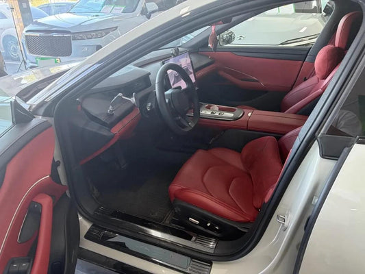 2024 Xiaomi SU7 BEV 73.6KWH image 2