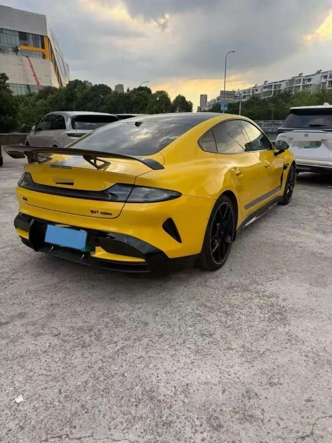 2025 Xiaomi SU7 Ultra BEV 93.7KWH image 2