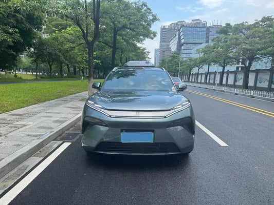 2025 BYD Tang L 1.5T 156HP L4 E-CVT PHEV image 2