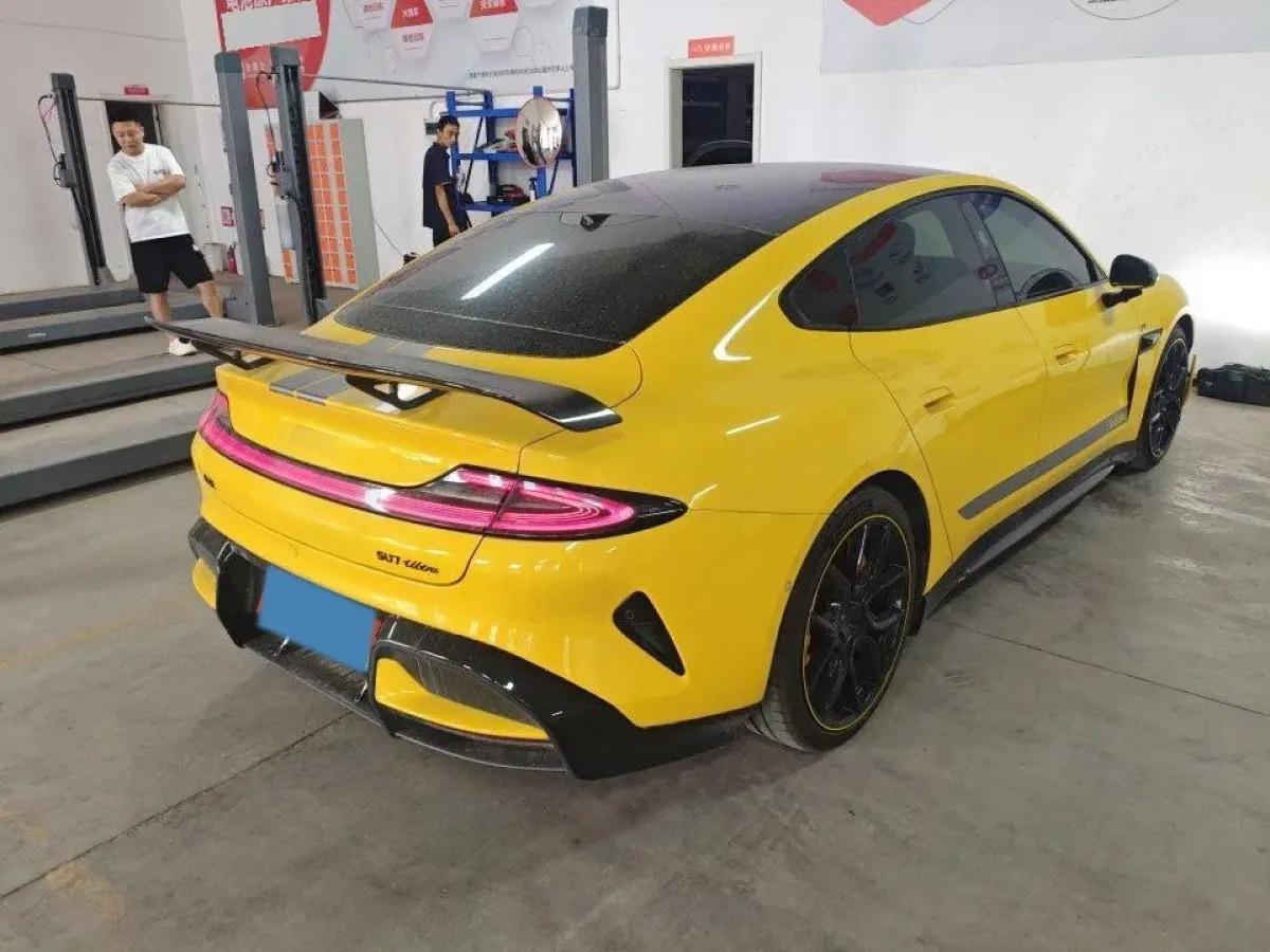 2025 Xiaomi SU7 Ultra BEV 93.7KWH 630km image 2