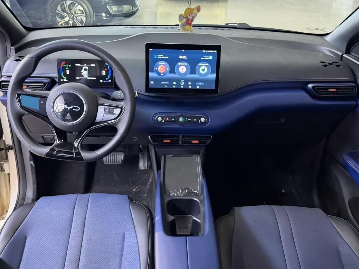 2025 BYD Seagull BEV 30.08KWH 305km image 2