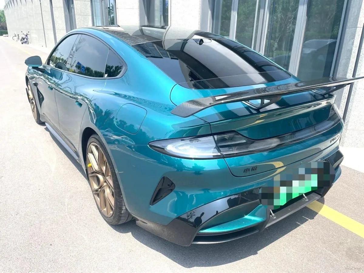 2025 Xiaomi SU7 Ultra BEV 93.7KWH image 2