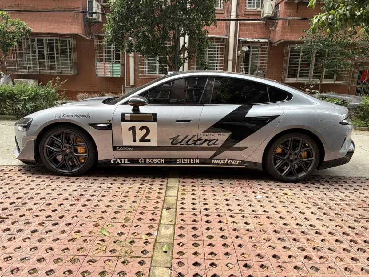 2025 Xiaomi SU7 Ultra BEV 93.7KWH 630km image 2