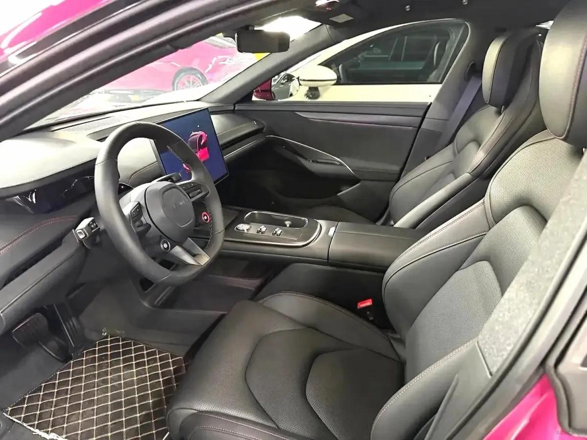 2024 Xiaomi SU7 BEV 73.6KWH 700km image 2