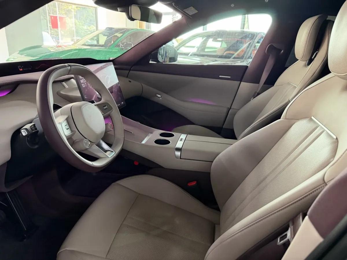 2025 Xiaomi YU7 BEV 96.3KWH 835km image 2