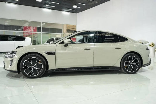 2024 Xiaomi SU7 BEV 94.3KWH image 2