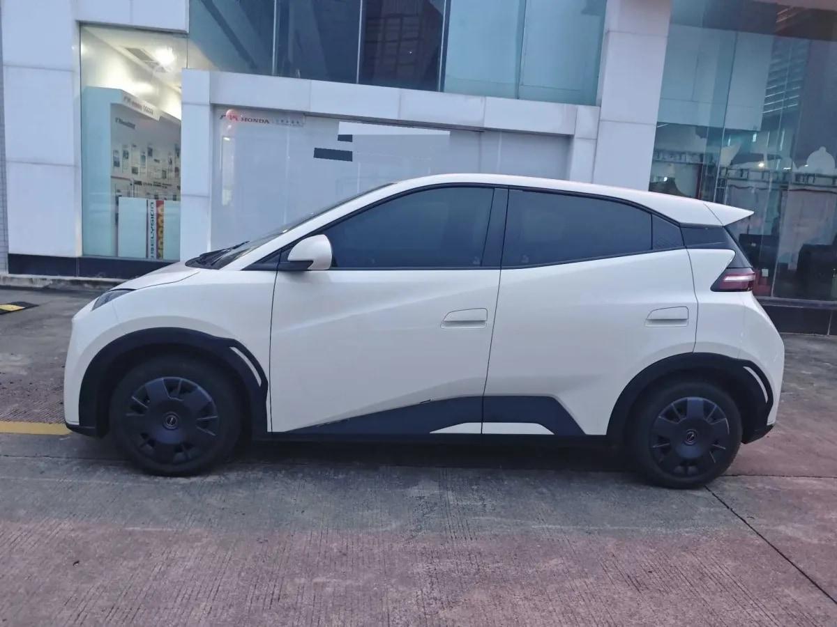 2025 BYD Seagull BEV 30.08KWH 305km image 2