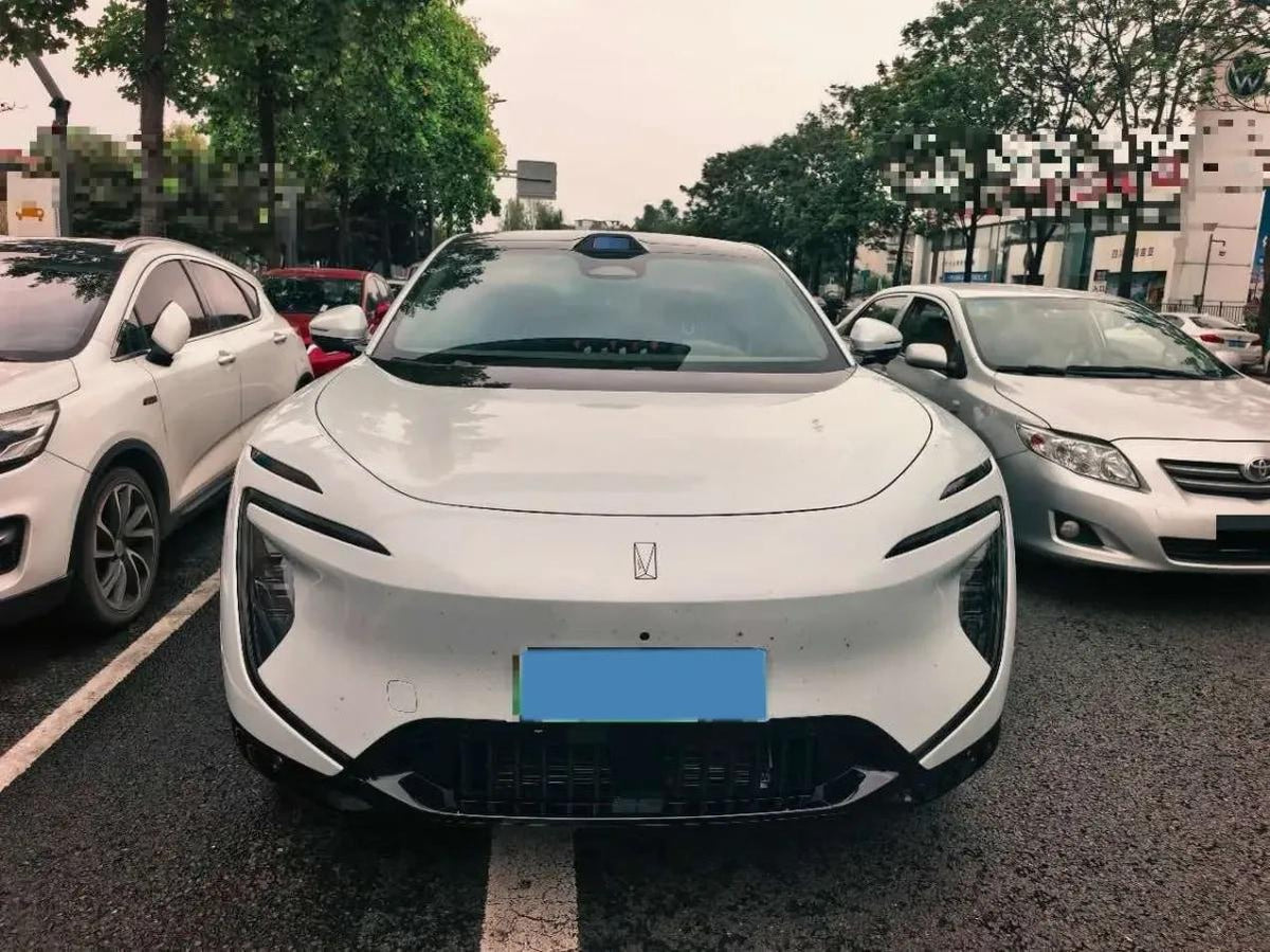 2024 Avatr 07 BEV 82.16KWH 650km image 2