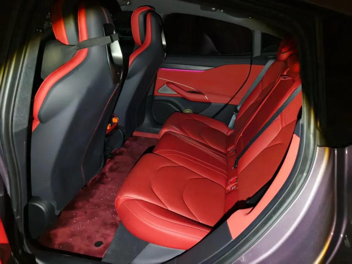 2024 Xiaomi SU7 BEV 73.6KWH 700km image 2