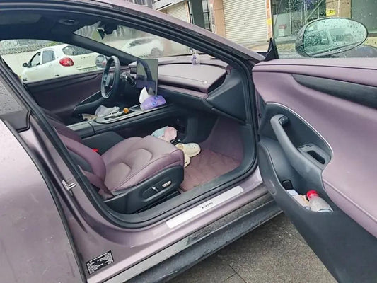 2024 Xiaomi SU7 BEV 73.6KWH image 2