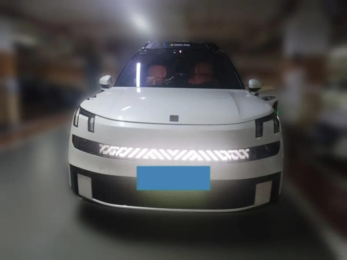 2025 LYNK&CO 900 1.5T 190HP L4 3DHT PHEV 44.85KWH 220km image 2