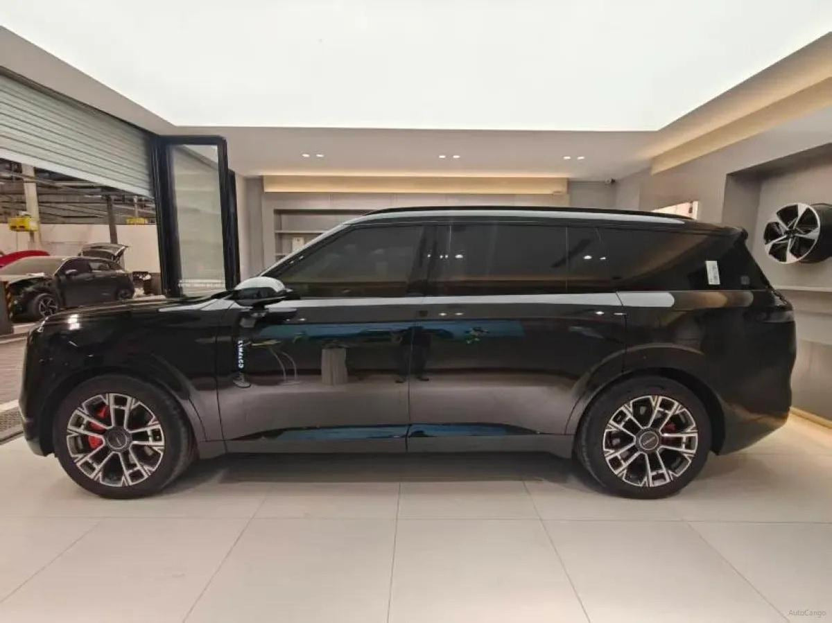 2025 LYNK&CO 900 1.5T 190HP L4 3DHT PHEV 44.85KWH 220km image 2