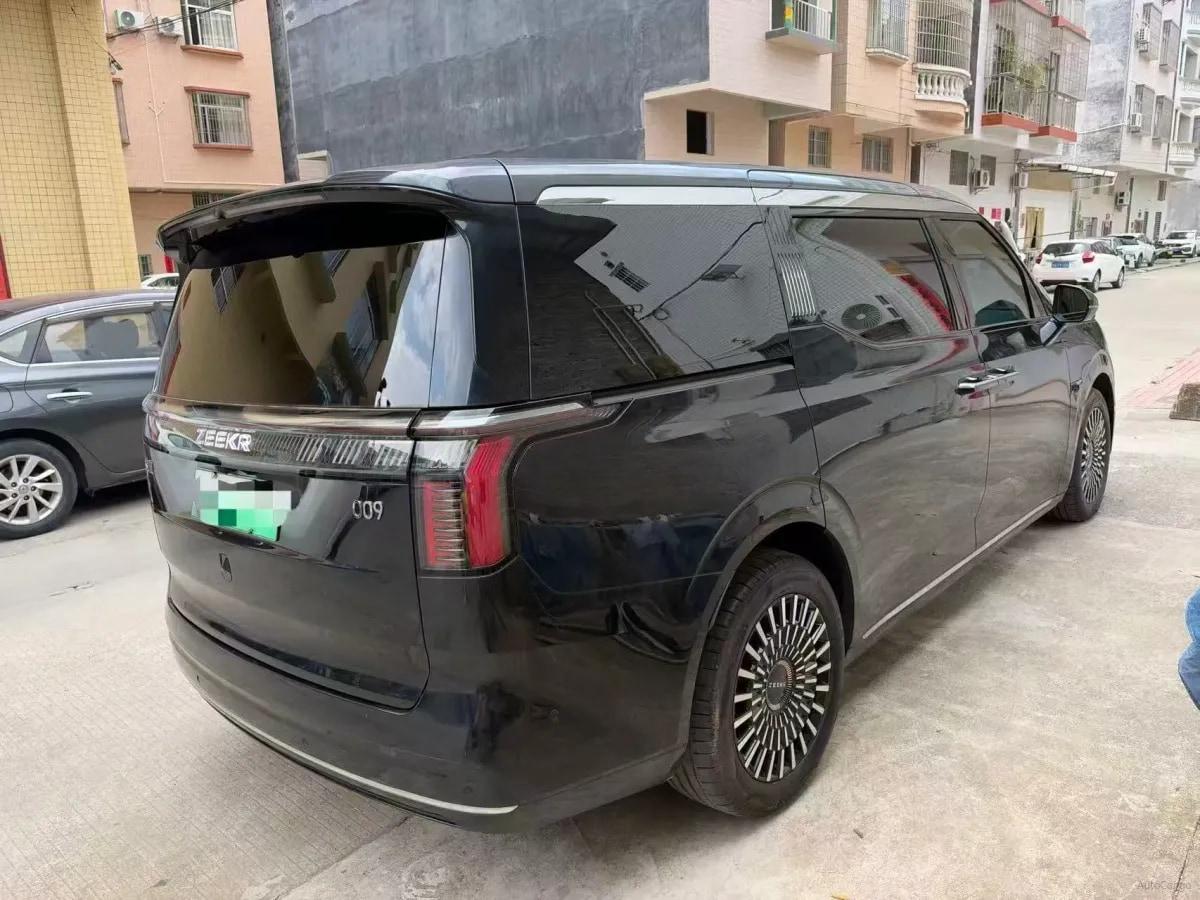 2024 Zeekr 009 BEV 108KWH 702km image 2